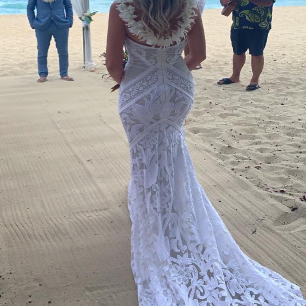 GORGEOUS Wedding Dress - Poppy Stardust